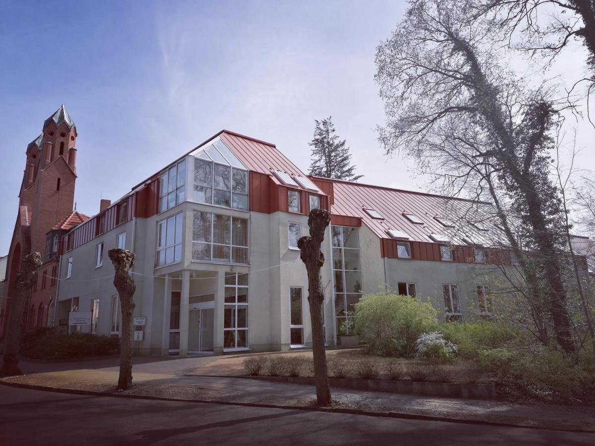 Akzent Parkhotel Trebbin Exterior photo